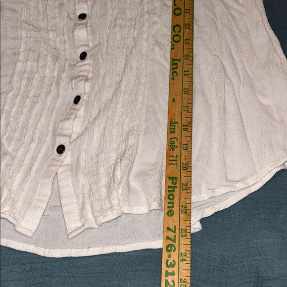 American Eagle Womens Cream Lace Blouse Bell Sleeves Lace Cuffs Boho Fairy Femme - Picture 11 of 16